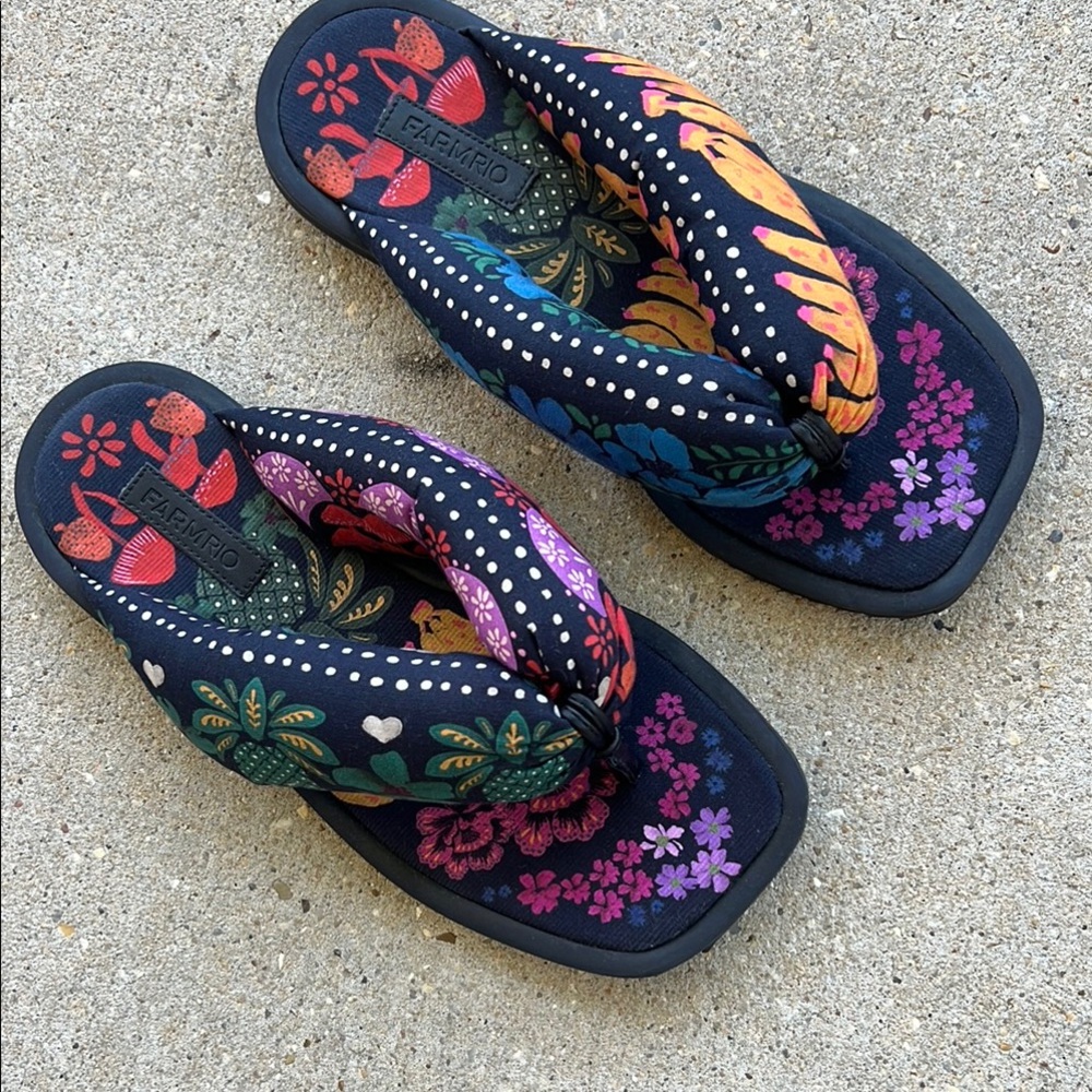 FARM Rio Banana Garden Puffy Flat Sandal W8/39EU